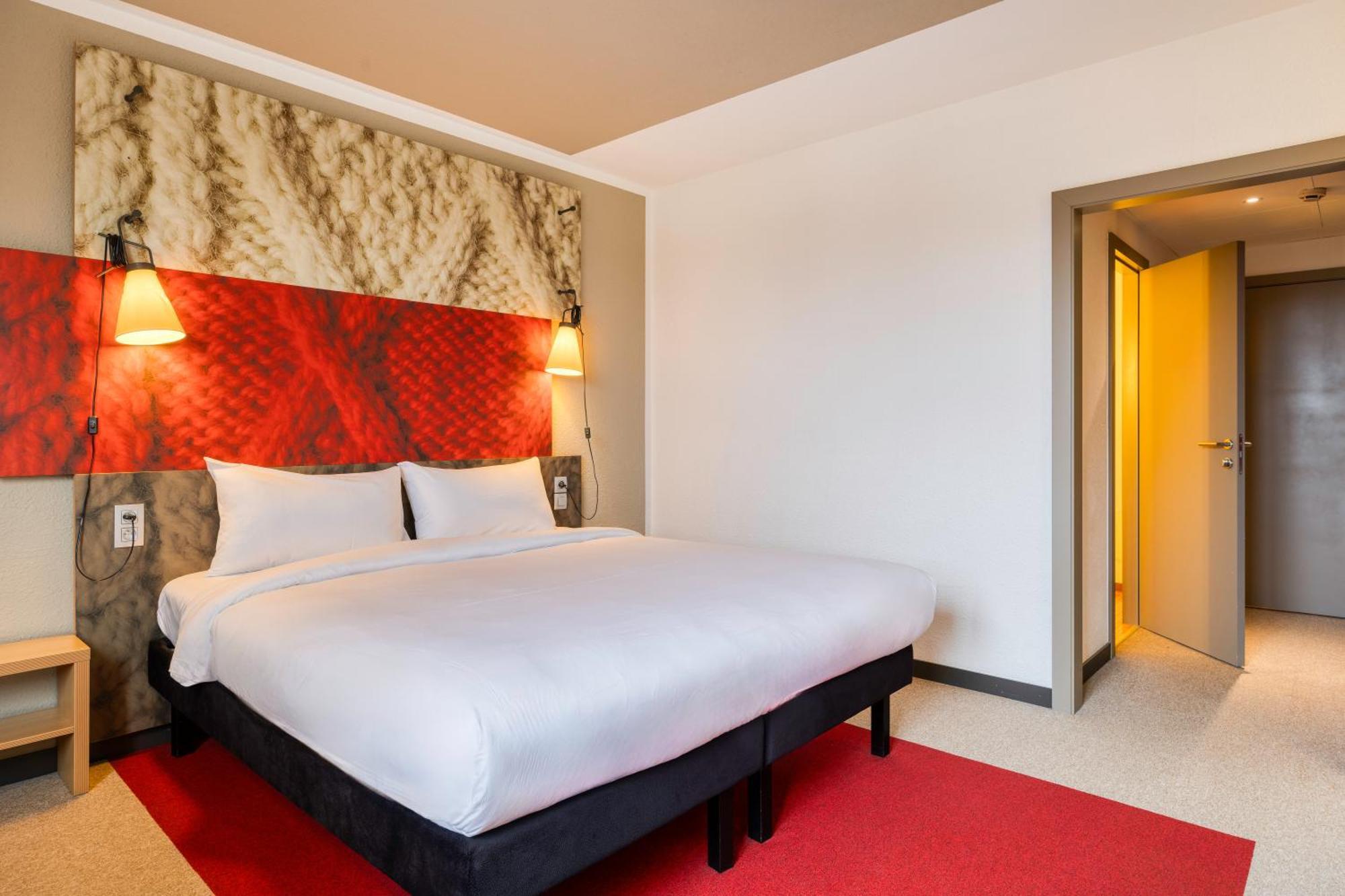 B&B Hotel Mons Gare Exterior foto