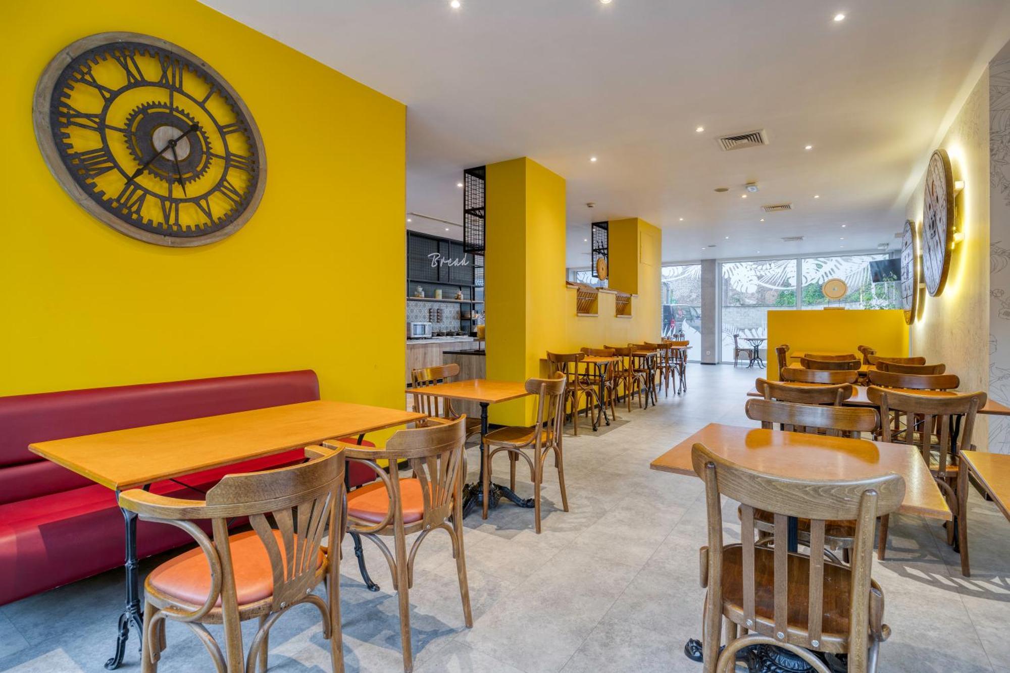 B&B Hotel Mons Gare Exterior foto